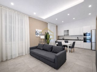 Trilocale in Affitto a Palermo, 850&euro;, 79 m²