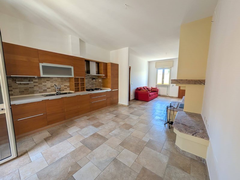 Trilocale in Vendita a Alezio, 147'000&euro;, 108 m²