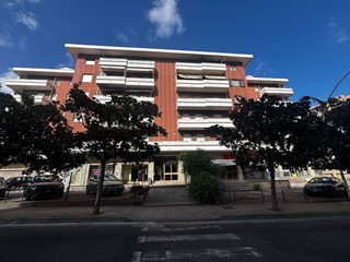 Quadrilocale in Vendita a Carbonia, 140'000&euro;, 150 m²