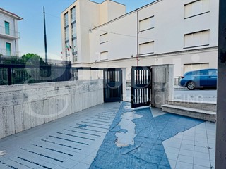 Appartamento in Vendita a Ragusa, 59'000&euro;, 138 m²