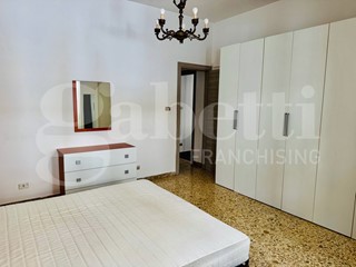 Quadrilocale in Vendita a Ragusa, 64'000&euro;, 115 m²