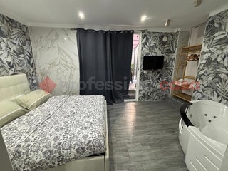 Bilocale in Vendita a Bari, 125'000&euro;, 45 m², arredato