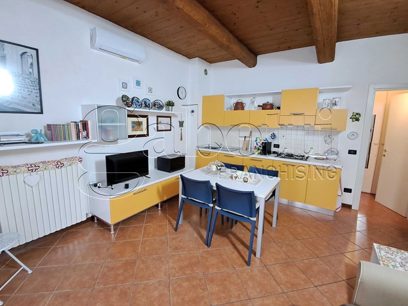 Bilocale in Vendita a Ferrara, 109'000&euro;, 40 m², arredato