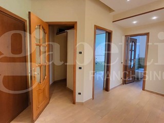 Bilocale in Affitto a Napoli, 850&euro;, 60 m²