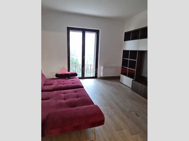Appartamento in Affitto a Frosinone, 800&euro;, 100 m², arredato