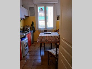 Trilocale in Vendita a La Spezia, zona mazzetta, 145'000&euro;, 62 m²