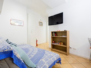 Trilocale in Vendita a Genova, zona Nervi, 187'000&euro;, 49 m²