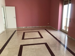 Appartamento in Affitto a Siracusa, zona Adda Gelone Santuario Timoleonte, 600&euro;, 127 m²