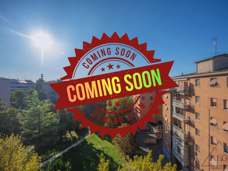 Monolocale in Vendita a Parma, 1 m², con Box