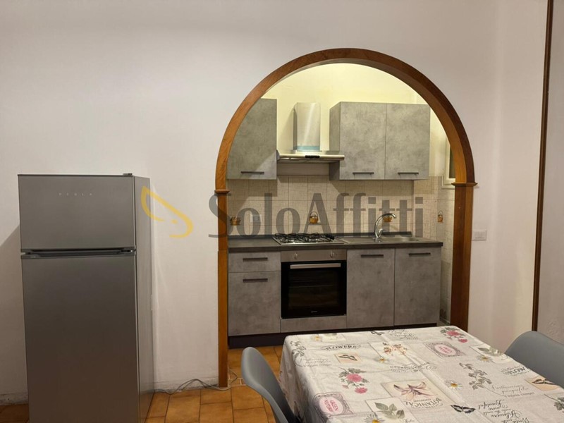 Bilocale in Affitto a Brescia, 1'300&euro;, 75 m², arredato