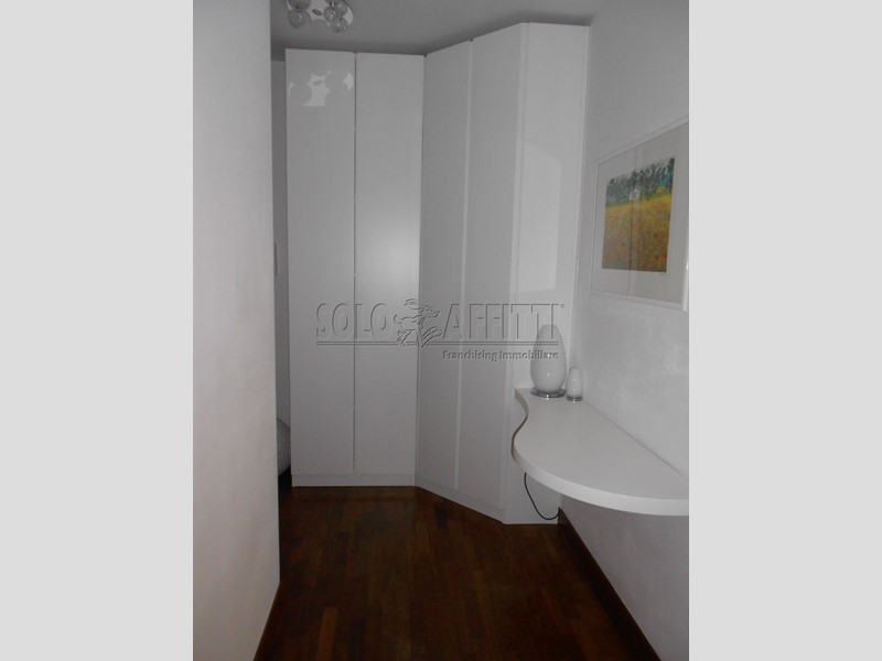 Bilocale in Affitto a Fiumicino, zona Parco Leonardo, 860&euro;, 60 m², arredato