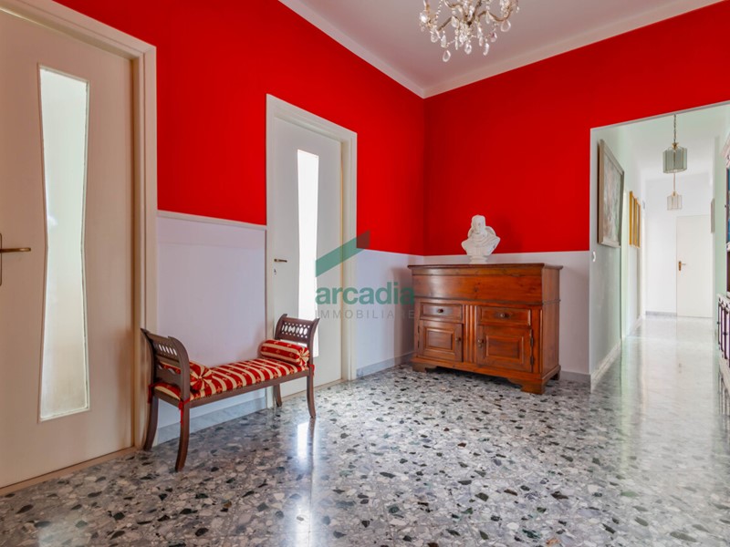 Appartamento in Vendita a Bari, zona San Pasquale, 470'000&euro;, 180 m²