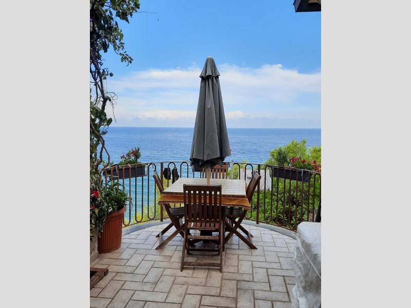 Trilocale in Affitto a Laigueglia, 1'000&euro;, 50 m², arredato