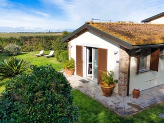 Bilocale in Vendita a Piombino, zona Riotorto, 287'000&euro;, 63 m², arredato