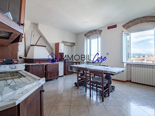 Bilocale in Vendita a Livorno, 75'000&euro;, 54 m²