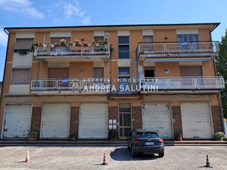 Appartamento in Vendita a Buti, zona La Croce, 119'000&euro;, 127 m²