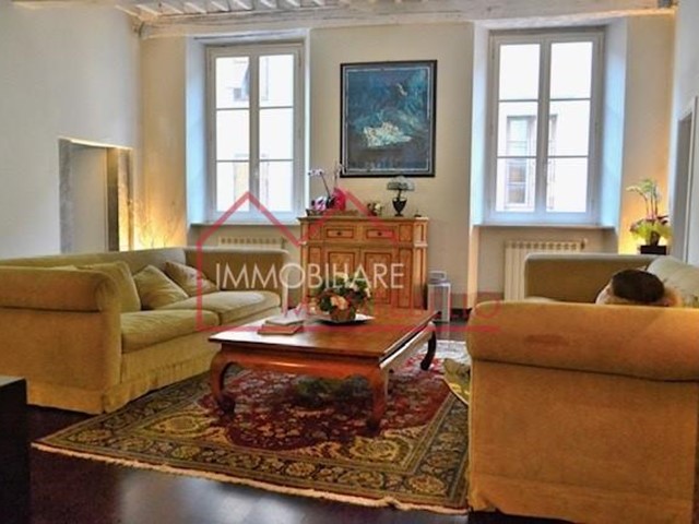 Appartamento in Vendita a Camaiore, 390'000&euro;, 120 m², arredato