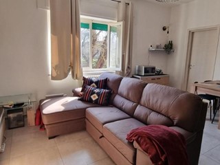 Trilocale in Vendita a Pontedera, 135'000&euro;, 82 m², arredato