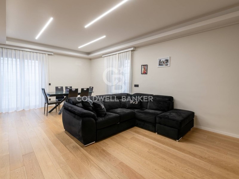 Attico in Vendita a Mentana, 329'000&euro;, 146 m²