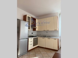 Trilocale in Affitto a Como, 1'000&euro;, 65 m²