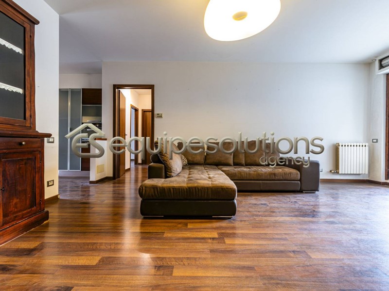 Trilocale in Vendita a Ranica, 225'000&euro;, 90 m²