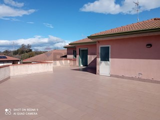 Appartamento in Vendita a Camporotondo Etneo, 135'000&euro;, 100 m²