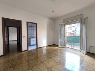 Bilocale in Vendita a Palermo, 69'000&euro;, 56 m²