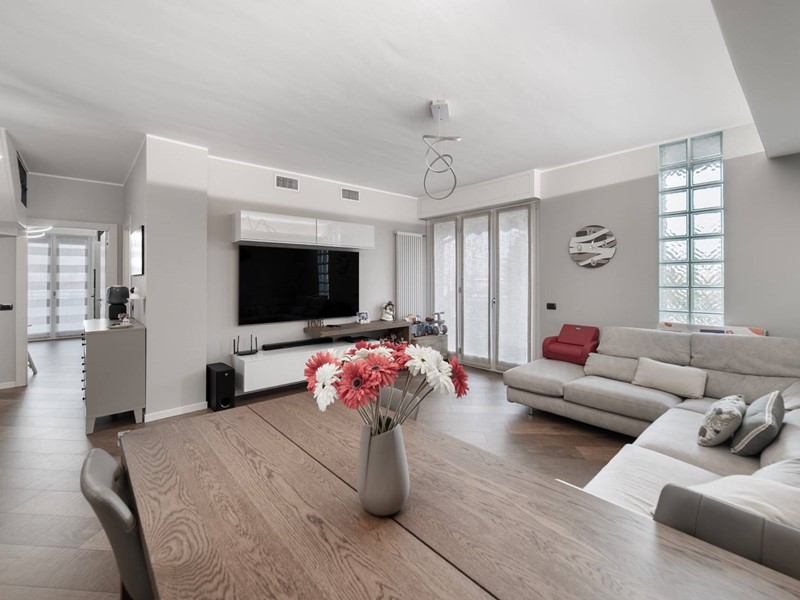 Quadrilocale in Vendita a Monza, 365'000&euro;, 135 m²