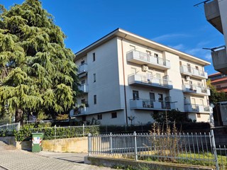 Appartamento in Vendita a Castel di Lama, 148'000&euro;, 115 m²