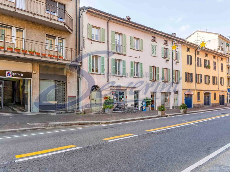 Trilocale in Affitto a Como, 1'000&euro;, 70 m²