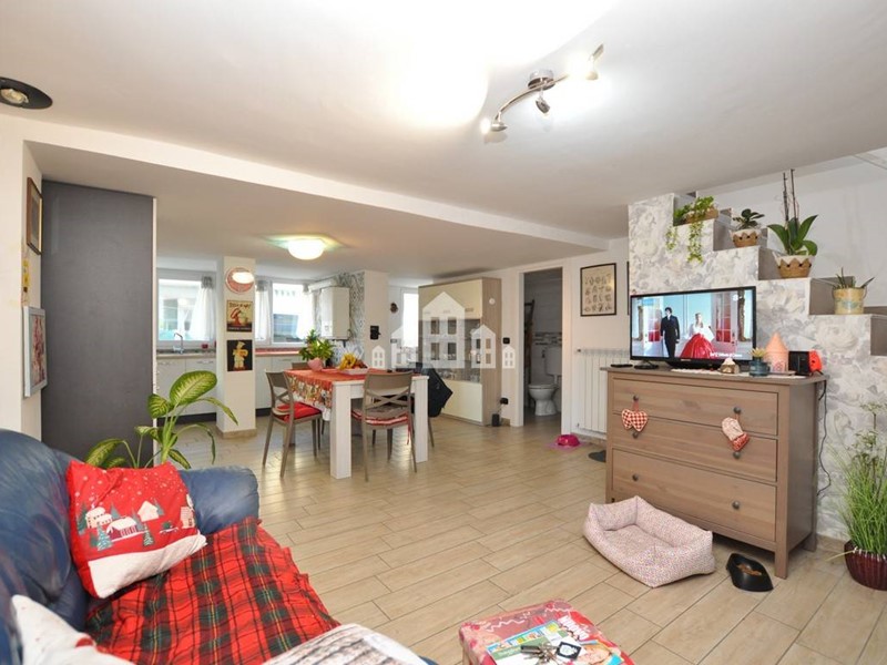 Trilocale in Vendita a Castellamonte, 69'000&euro;, 80 m²