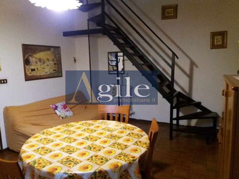 Trilocale in Vendita a Ascoli Piceno, 78'000&euro;, 82 m²