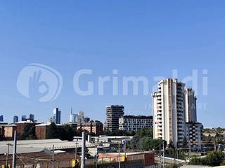 Trilocale in Vendita a Milano, 289'000&euro;, 70 m², arredato