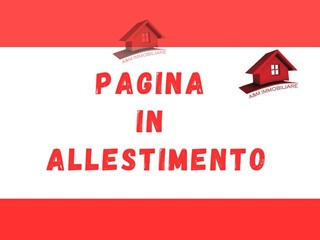 Quadrilocale in Vendita a Bergamo, 250'000&euro;, 130 m², con Box