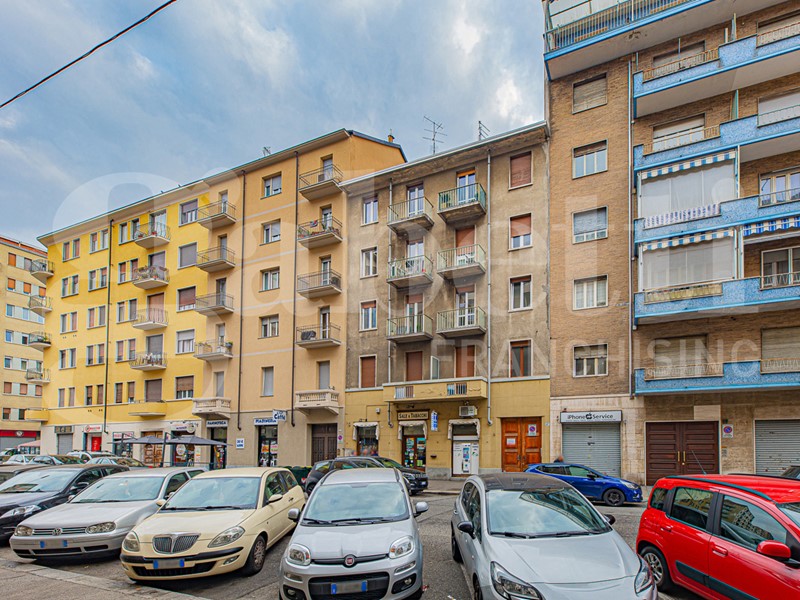 Bilocale in Vendita a Torino, 109'000&euro;, 46 m², arredato