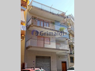 Quadrilocale in Vendita a Bagheria, 119'000&euro;, 130 m²