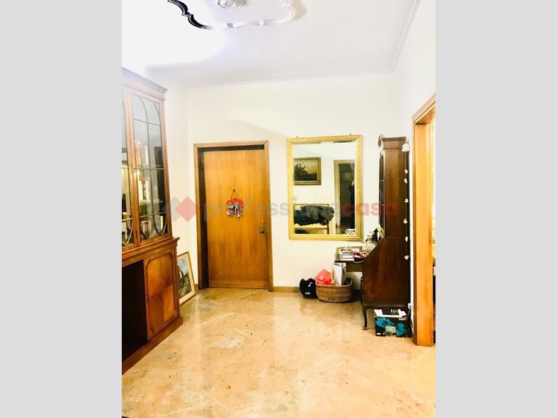 Appartamento in Vendita a Roma, 960'000&euro;, 220 m²