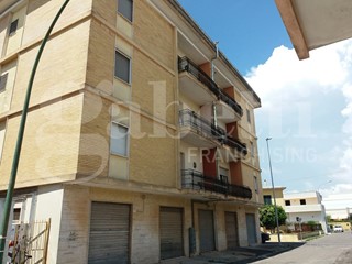 Quadrilocale in Vendita a Presicce Acquarica, 75'000&euro;, 150 m², con Box