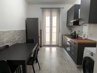 Trilocale in Vendita a Torino, 169'000&euro;, 75 m²