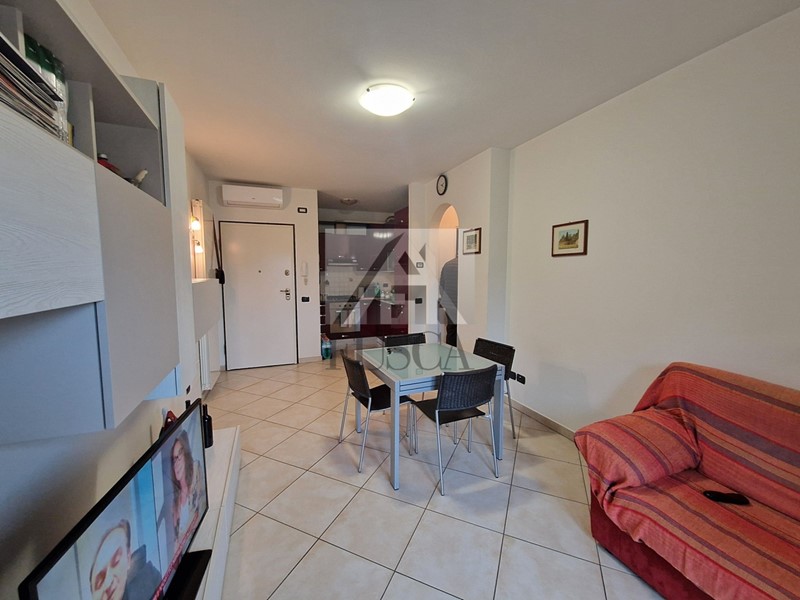 Bilocale in Vendita a Lucca, zona San Vito, 140'000&euro;, 50 m², arredato