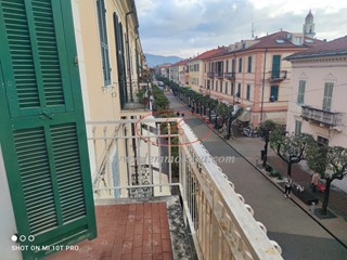 Trilocale in Vendita a Diano Marina, 380'000&euro;, 75 m²