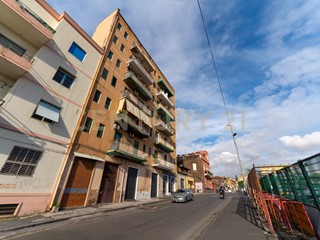 Appartamento in Vendita a Catania, 149'000&euro;, 160 m²