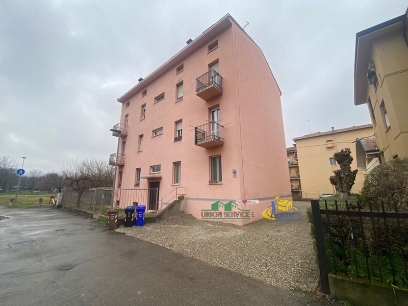 Trilocale in Vendita a Parma, 145'000&euro;, 74 m²