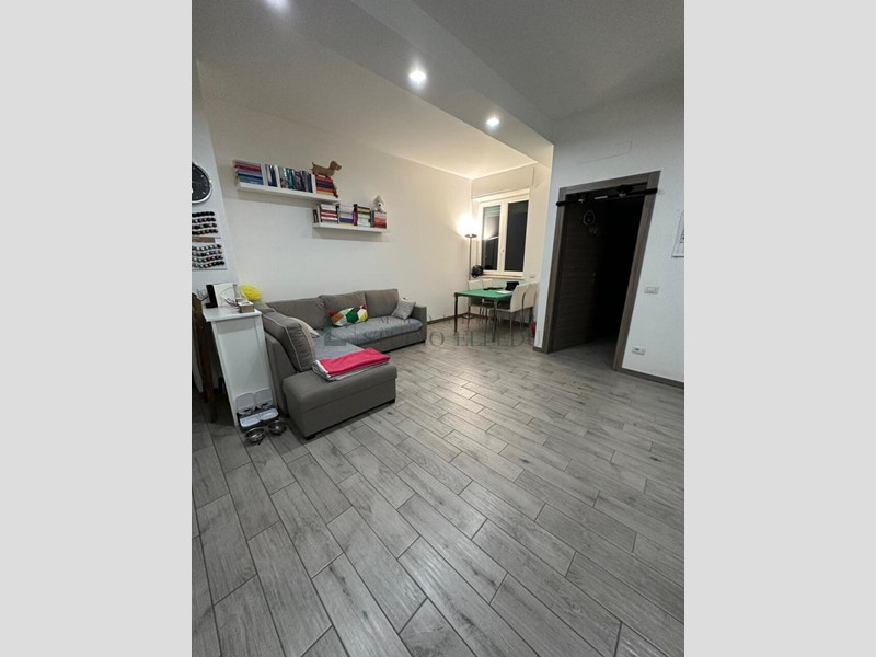 Bilocale in Vendita a Monza, 215'000&euro;, 64 m²