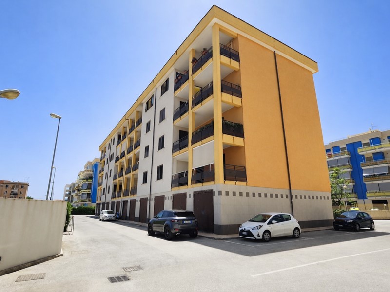Appartamento in Vendita a Siracusa, 195'000&euro;, 140 m²