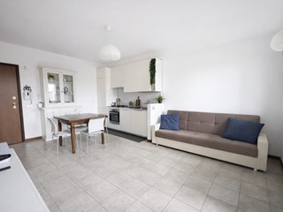 Trilocale in Affitto a Modena, 900&euro;, 80 m², arredato