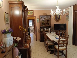 Quadrilocale in Affitto a Roma, zona Acilia-Vitinia-Infernetto-Axa-Casal Palocco-Malafe, 1'000&euro;, 75 m²