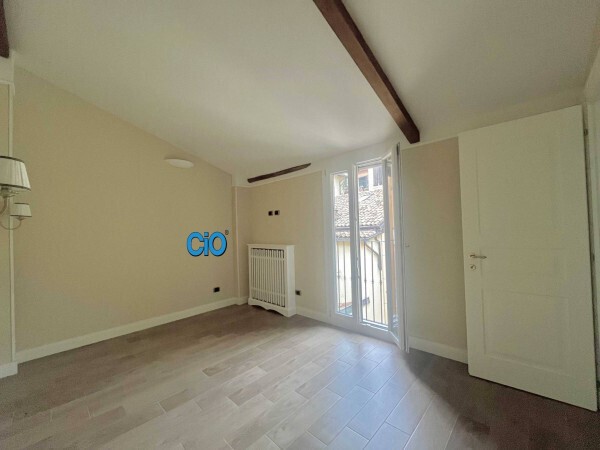 Bilocale in Vendita a Bologna, 390'000&euro;, 70 m²