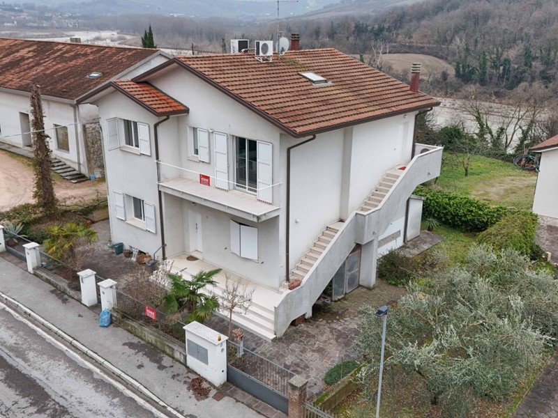 Quadrilocale in Vendita a Verucchio, 259'000&euro;, 113 m²