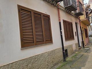 Bilocale in Vendita a Iglesias, zona Via Alghero, 65'000&euro;, 45 m²